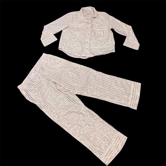 Victoria’s Secret Metallic Striped Long Sleeve And Pants Pajama Set Pink White L - Picture 1 of 10